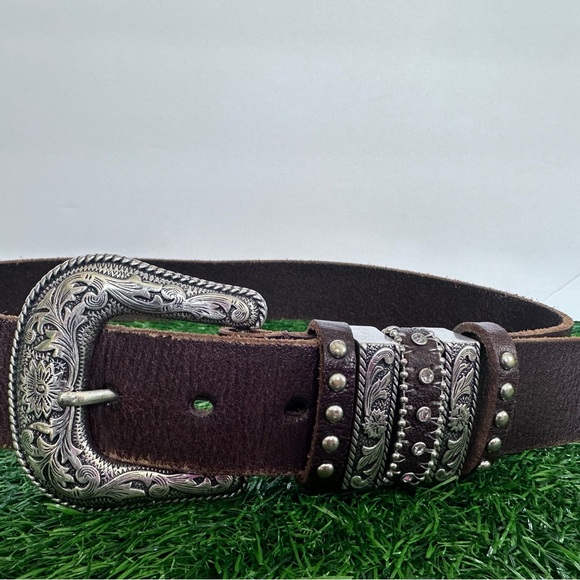 Nocona Brown 100% Leather Belt with Silver Buckle size small